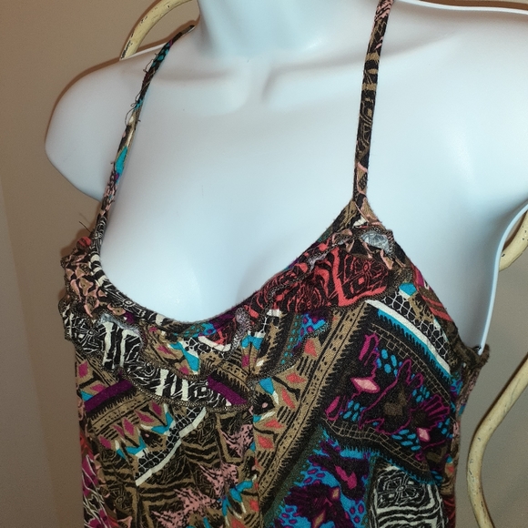 ✌☮$5 Bundle Add-on🌻 BOHO Tank Top 🇨🇦 Small - Picture 3 of 5